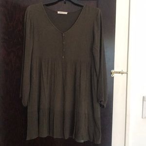 Army green flowy top